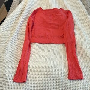 Lululemon long sleeve crop top